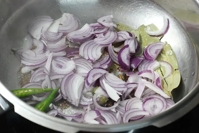 frying onions till golden