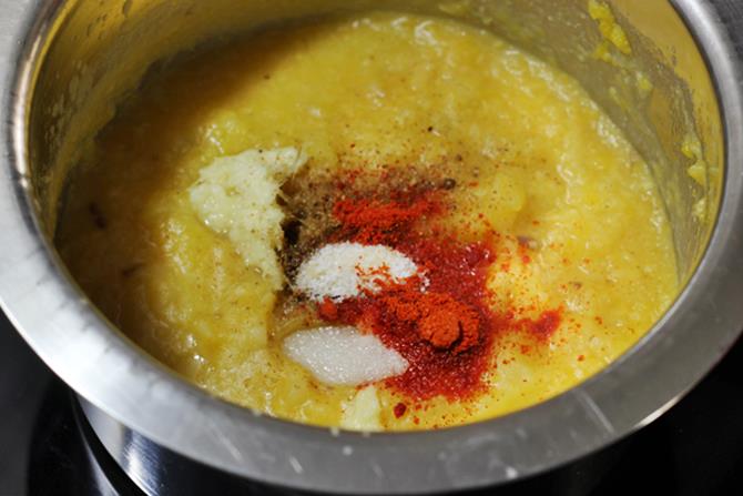 addition of spices for dal paratha recipe