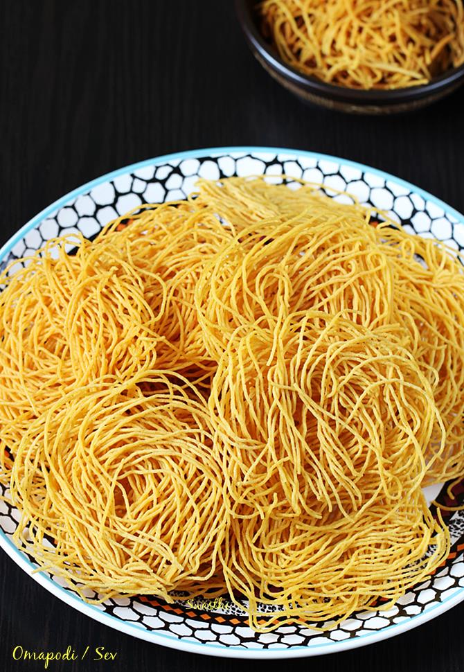 Sev Recipe  Omapodi  Karapusa    Swasthi s Recipes - 59