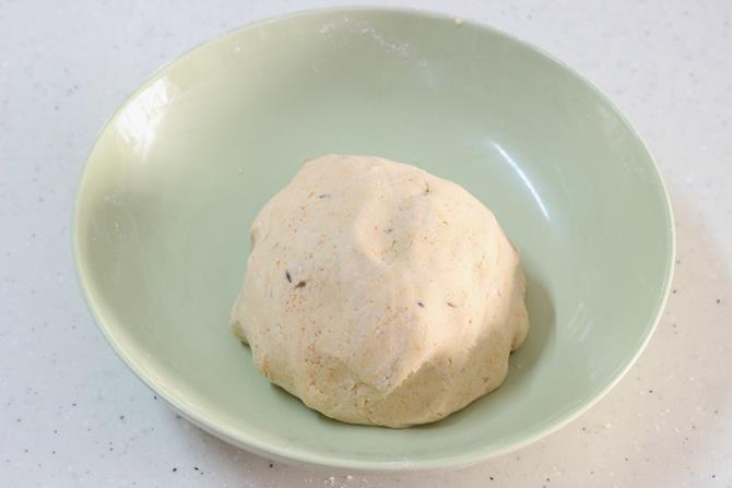 dough to make ribbon pakoda recipe