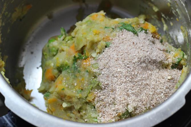 addition of poha to make veg cutlet recipe