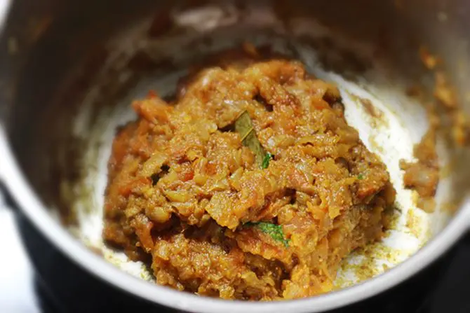 sauteing korma masala to make veg kurma recipe