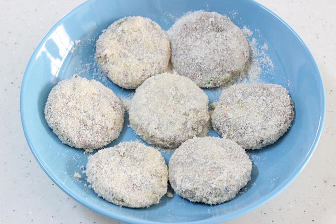 breaded patties for vegetable cutlet recipe