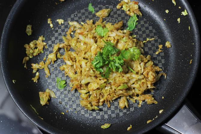 cabbage cheese paratha recipe 04
