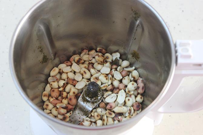 Curry leaves powder recipe   Karivepaku podi   Curry leaves rice - 82