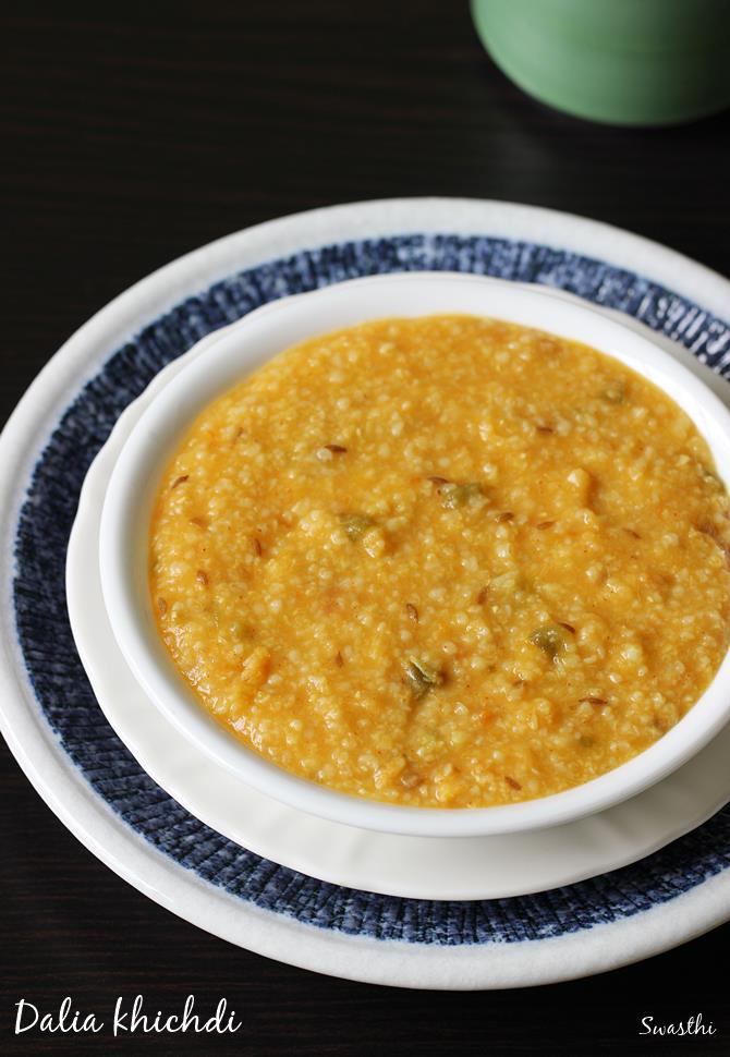 Dalia recipe Dalia khichdi recipe Broken wheat khichdi (with baby