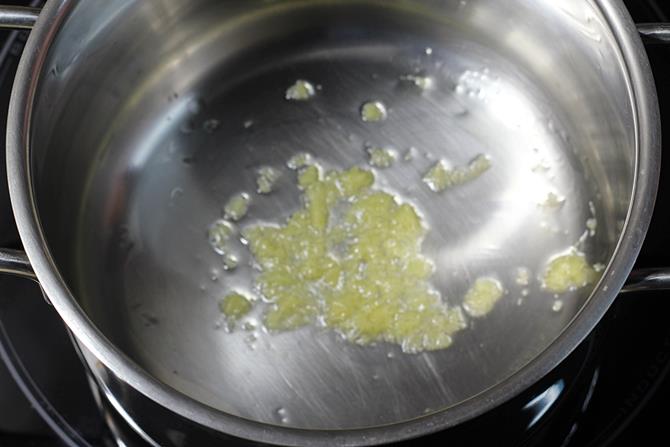 sauteing ginger in ghee for sprouts soup recipe