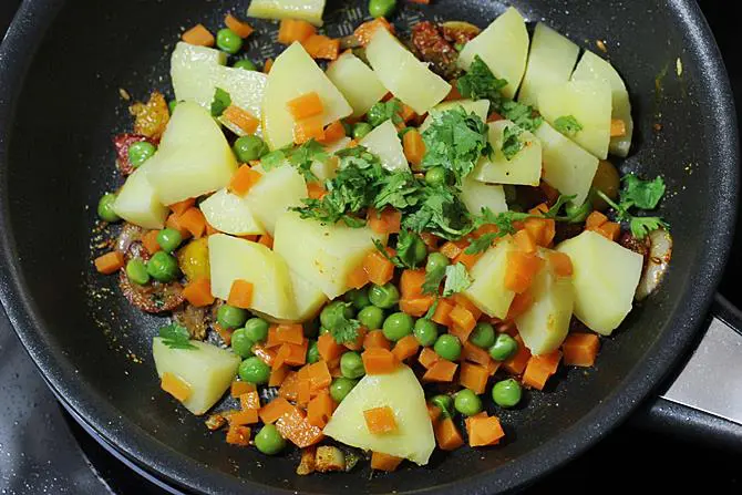 steamed veggies for stuffed capsicum recipe