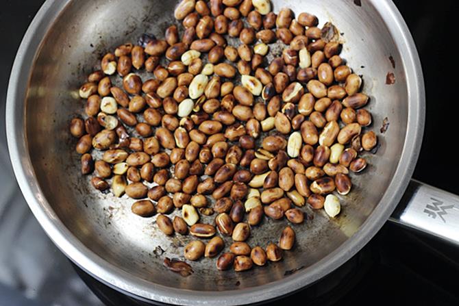 frying groundnuts for peanut onion chutney