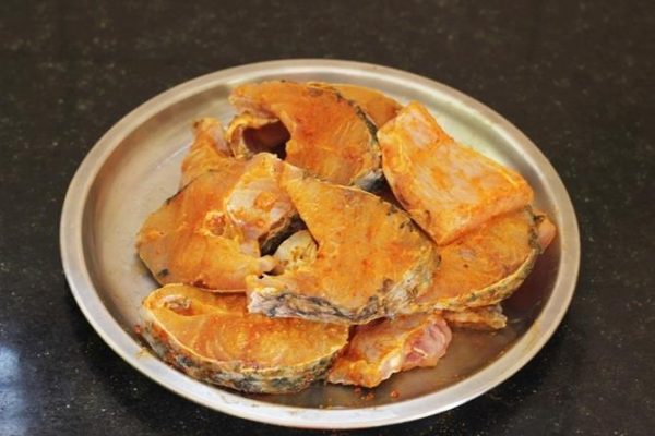 Lemon Pepper Fish Recipe - Swasthi's Recipes