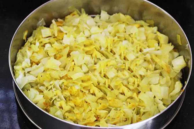 steaming cabbage for curry