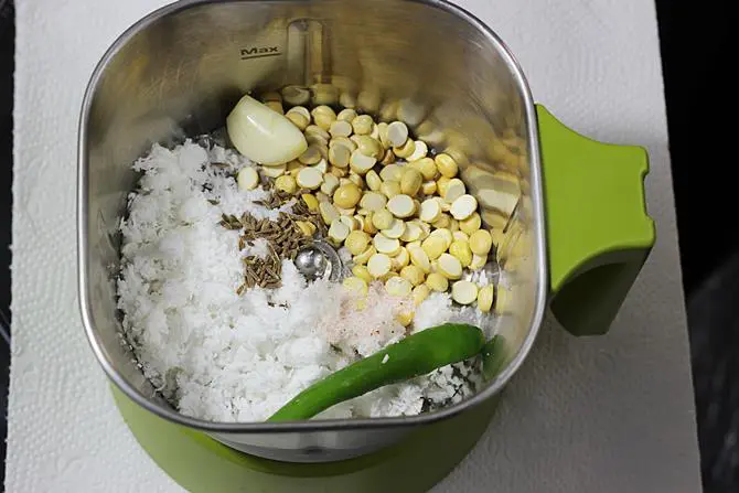 ingredients for making chutney for dosa