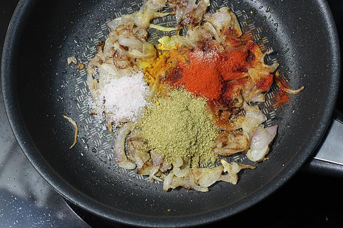 Stuffed Brinjal Fry  Gutti Vankaya Fry    Swasthi s Recipes - 96