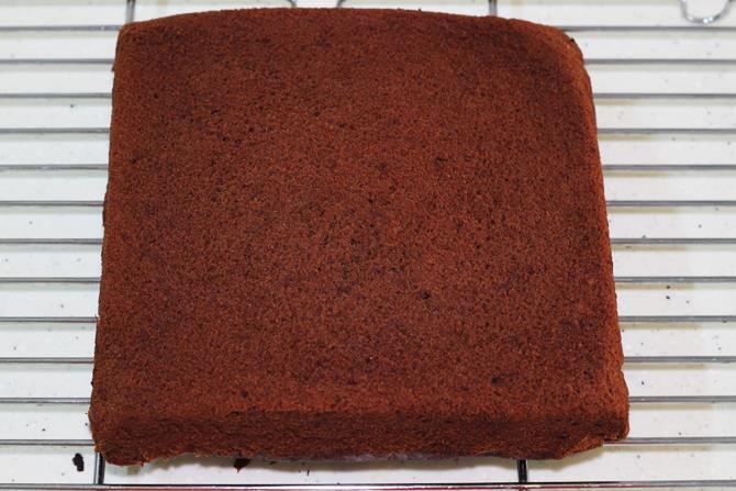 cooling chocolate banana cake on rack