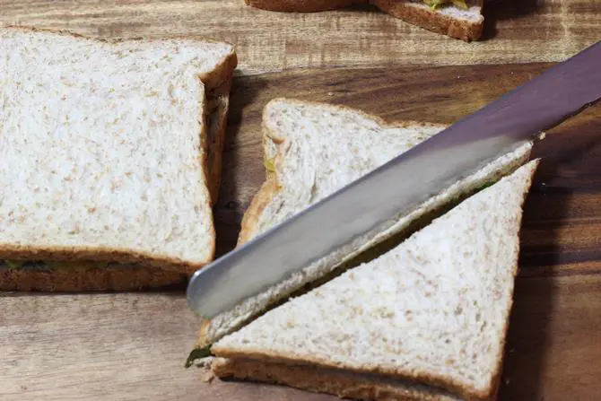 slice the stuffed bread 