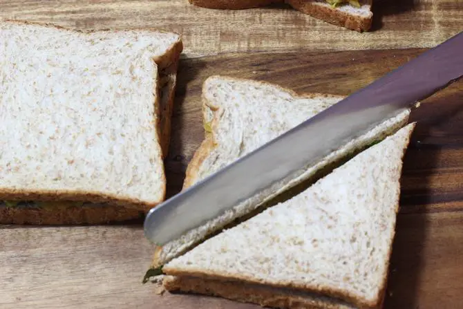 slice the stuffed bread