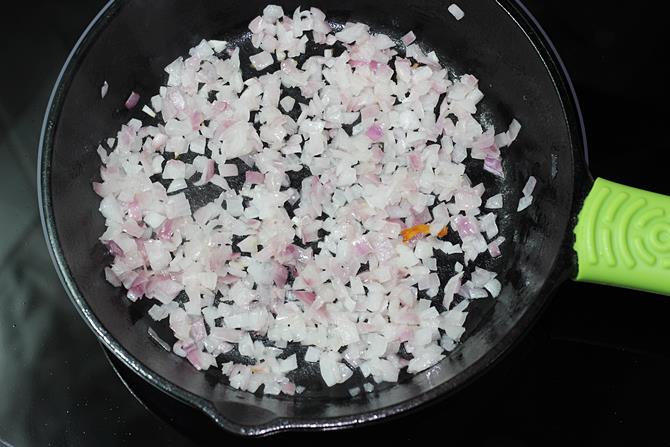 frying onions for garlic mushroom recipe