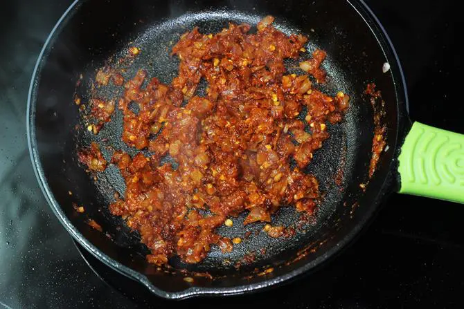 sauteing sauce for garlic mushroom recipe