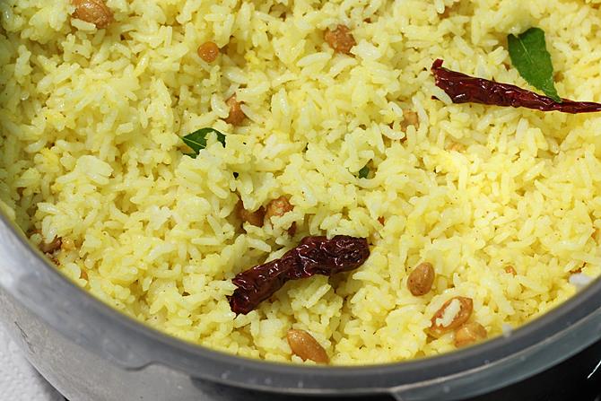 mixing mango rice