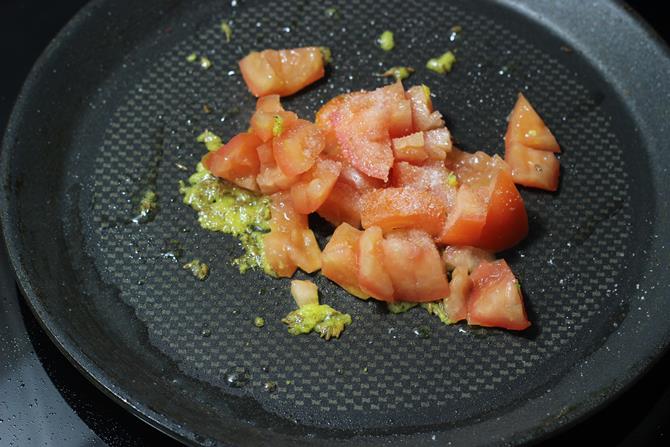 tomato puree to make veg sandwich recipe