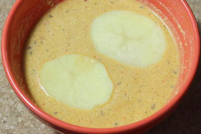 potatoes dipped in batter