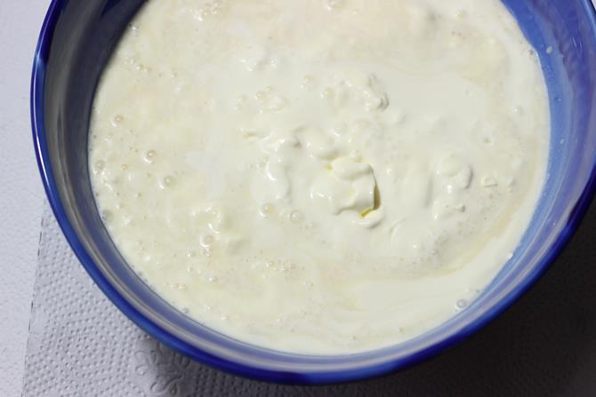 addition of cream to make mint ice cream recipe