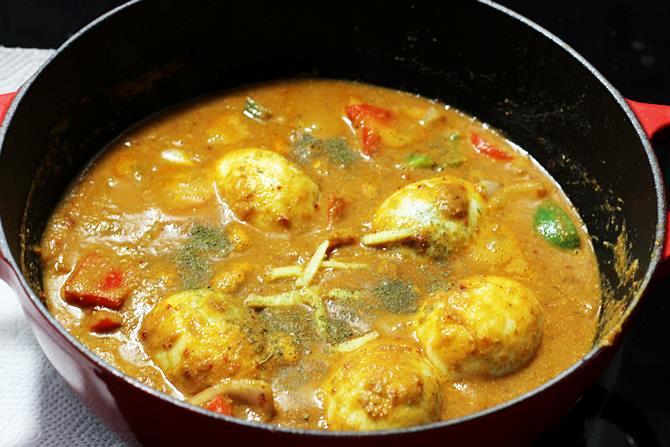 kadai egg capsicum curry