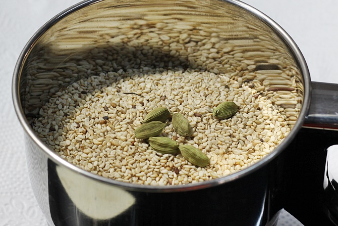 powder seed for dates sesame ladoo recipe