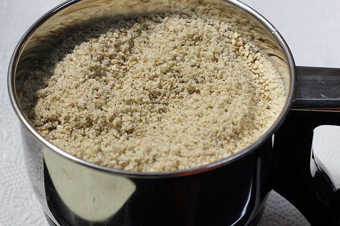powdered sesame seeds