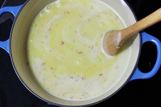 addition of suji for milk rava kesari