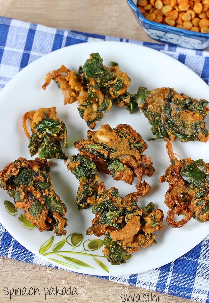 Palak pakoda recipe Spinach pakora How to make palak pakora