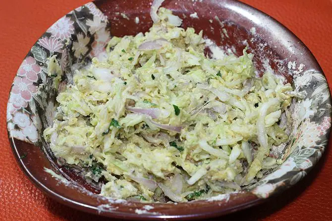 cabbage-pakoda-recipe-05