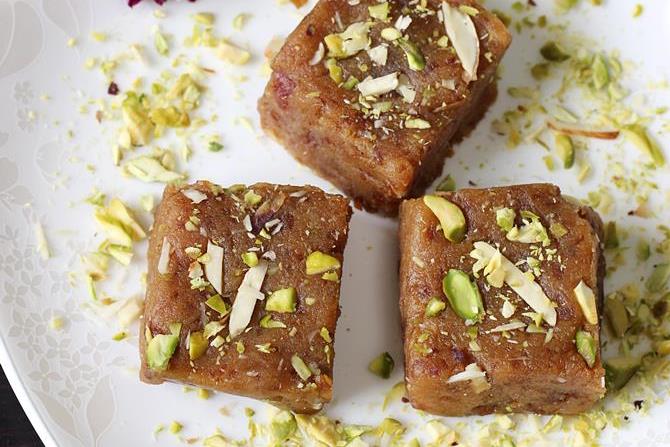 Barfi recipes   Burfi recipes   Collection of 18 burfi or barfi recipes - 63
