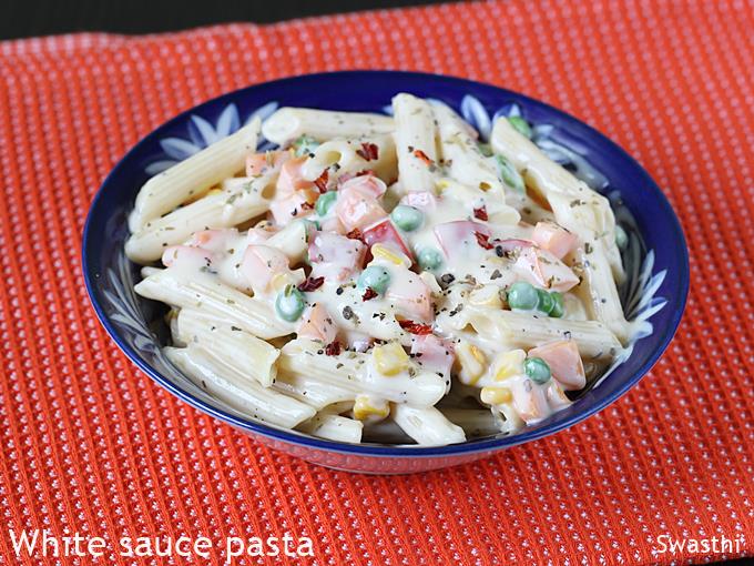 Pasta in white sauce | Penne in white sauce | White sauce ...