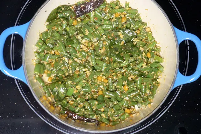 frying beans poriyal