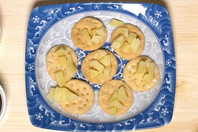 mashed boiled potatoes for papdi chaat