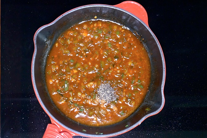 add crushed pepper to make gobi manchurian 