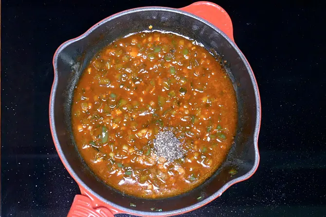 add crushed pepper to make gobi manchurian 