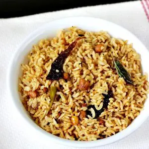 Puliyogare Recipe (Tamarind Rice Recipe)