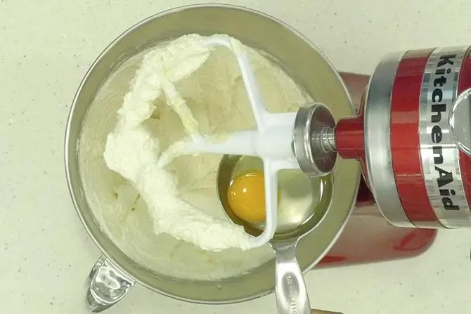Add egg