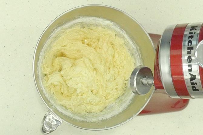 Mix on lowest or medium speed