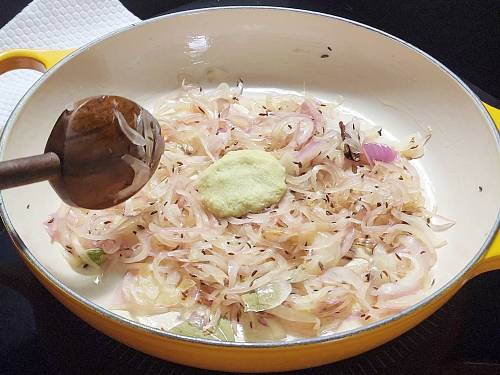 saueting ginger garlic