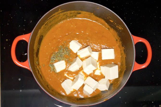 Add kasuri methi to make paneer lababdar