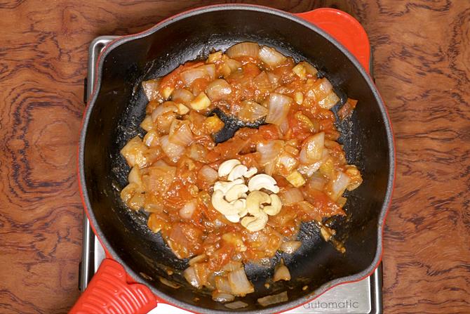 adding cashews to make kadai mushroom recipe