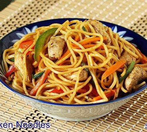 https://www.indianhealthyrecipes.com/wp-content/uploads/2017/11/chicken-noodles-500x447.jpg