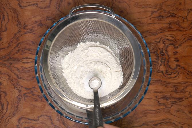 adding salt to make eggless vanilla cake
