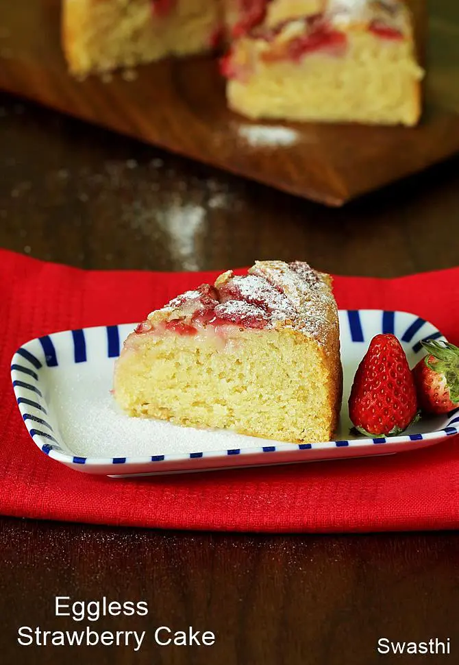 Eggless Strawberry Cake Recipe