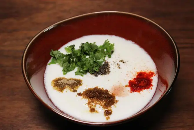 Chop coriander leaves