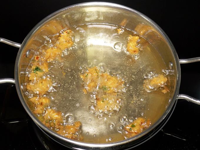 Moong Dal Pakoda  Moong Dal Bhajiya    Swasthi s Recipes - 47