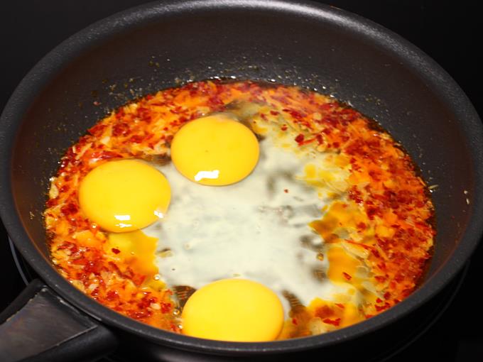 Pour the eggs